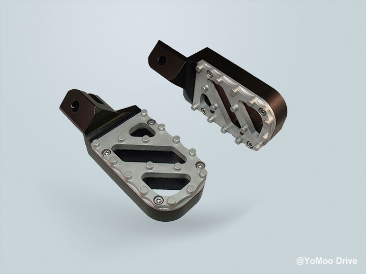 Honda CRF1000L foot pegs.jpg